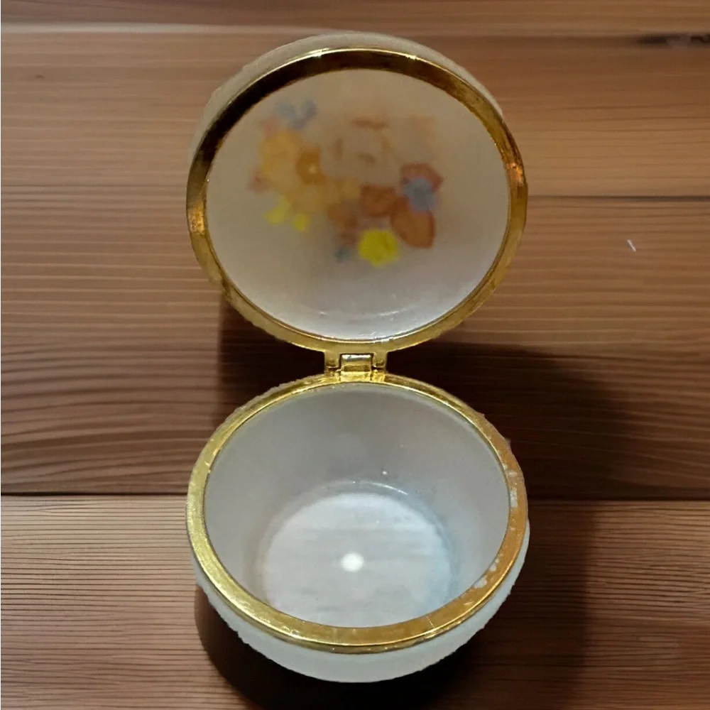 Vintage Genuine Alabaster Powder Trinket Jar w/ Floral Design 3”x5”